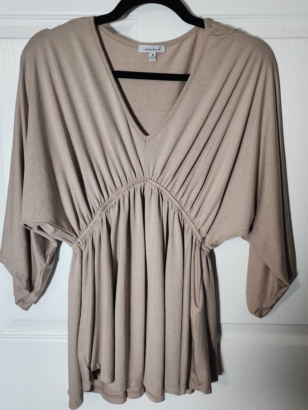 White Birch Tan Dolman Sleeve Vneck Tunic Top Size Medium